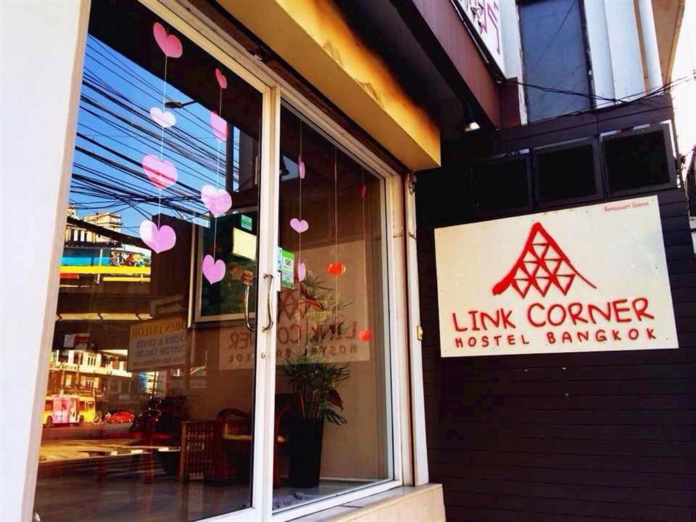 Link Corner Hostel Bangkok Extérieur photo